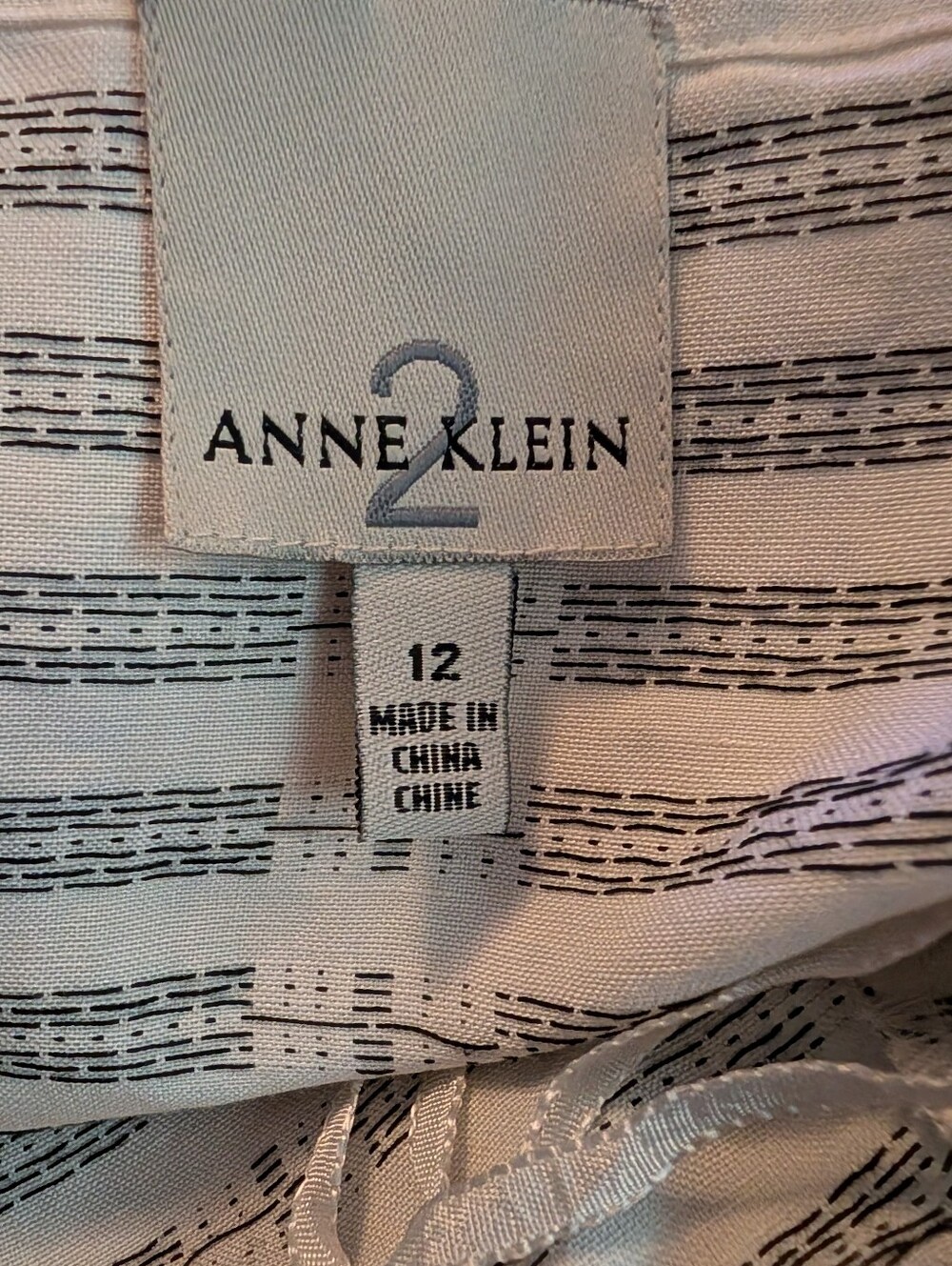 NWT Anne Klein 2 Ivory Lucky Strike Wrap Midi Skirt Size 12 - Picture 5 of 8